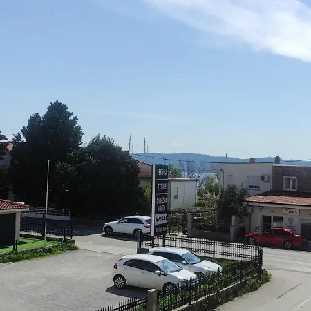 Apartment D&n *
